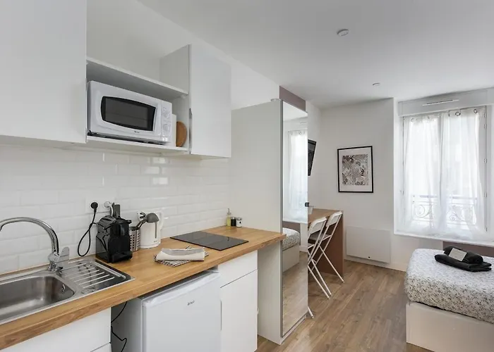 Lambig Apartman Breszt